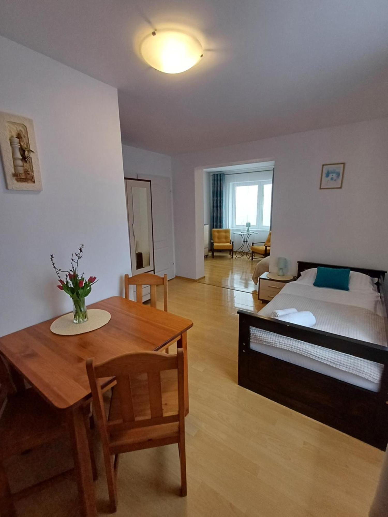 Pokoje Vesuvio I Apartament Dźwirzyno Chambre photo